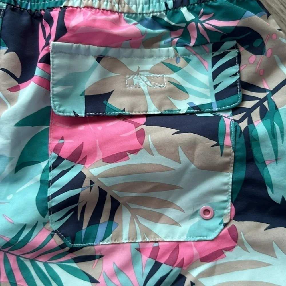Old Navy‎ Tropical print board shorts girls 14/16 XL